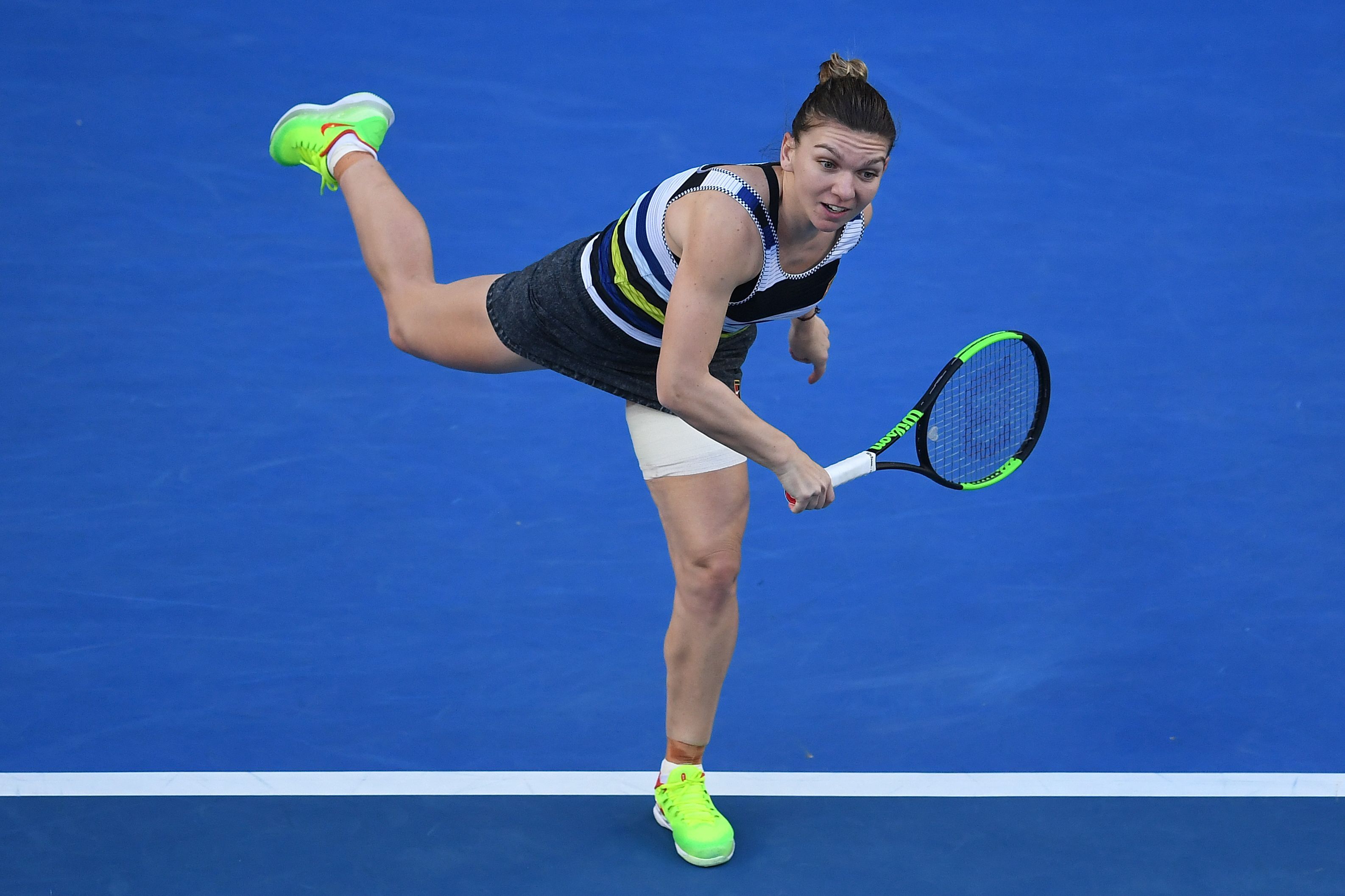 Simona Halep A Invins O Pe Venus Williams La Australian Open Aradon