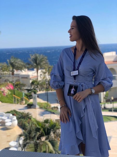 79599659_402188533871132_8031953181300752384_n-450x600