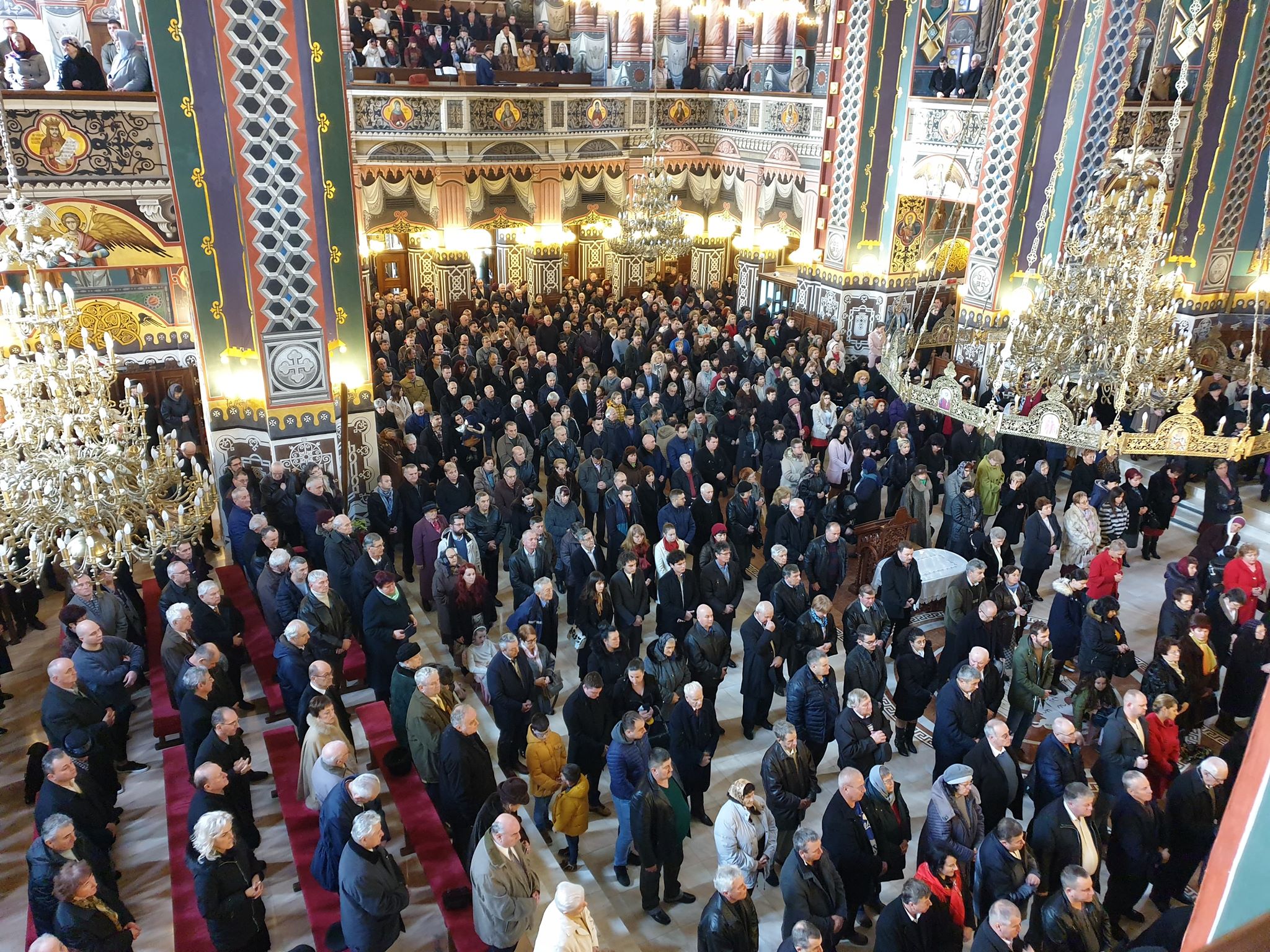 Tradiții și slujbe speciale de Crăciun în Arhiepiscopia Aradului