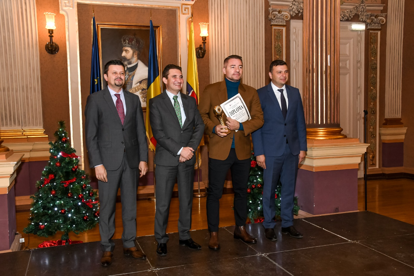 WhatsApp Image 2019-12-16 at 19.50.18 (1)