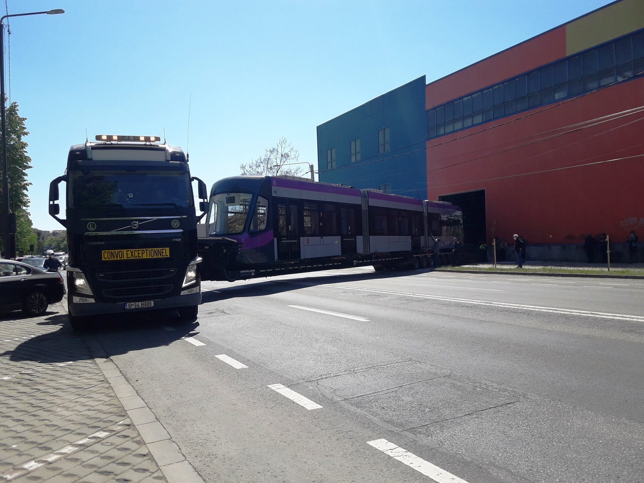 94703076_4002065596500321_464033631073992704_o