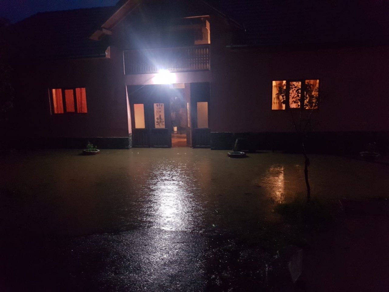 thumbnail_90611756-d90b-41ec-b466-93f37ee9abe5