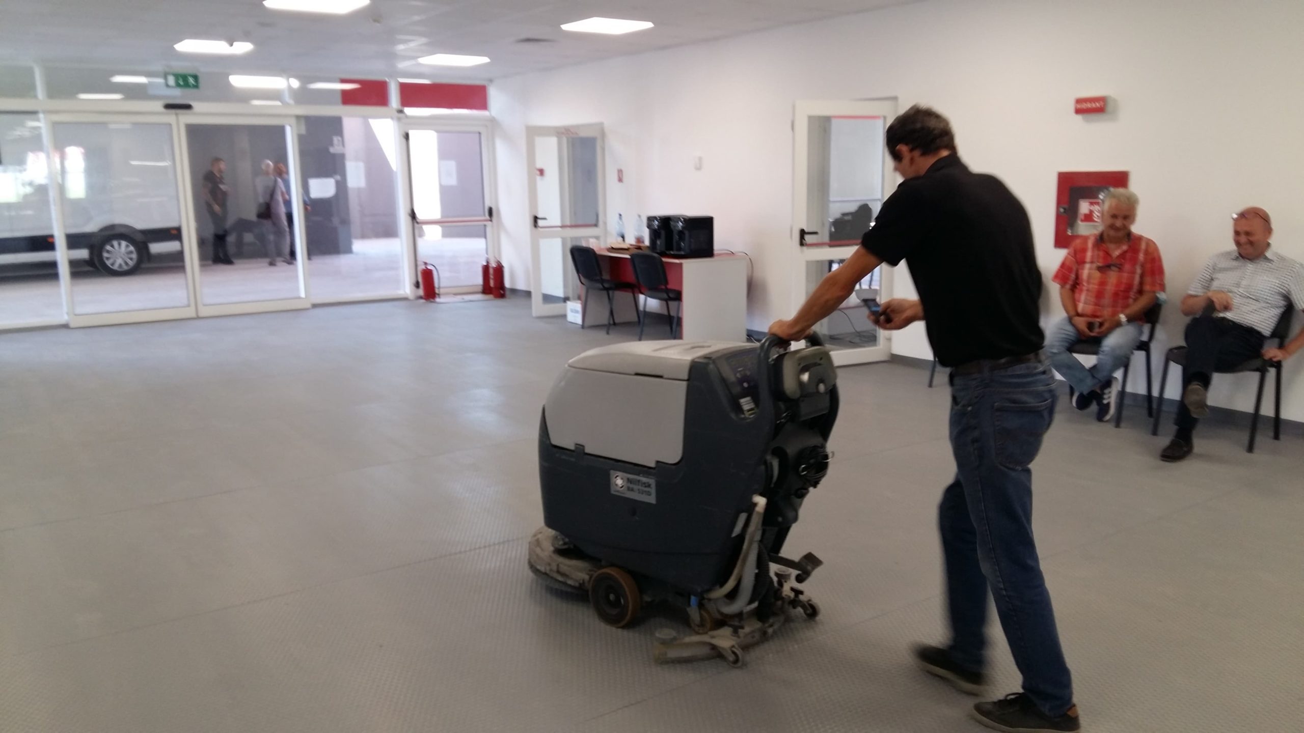 118588038_315855126149278_8443258605595335855_n