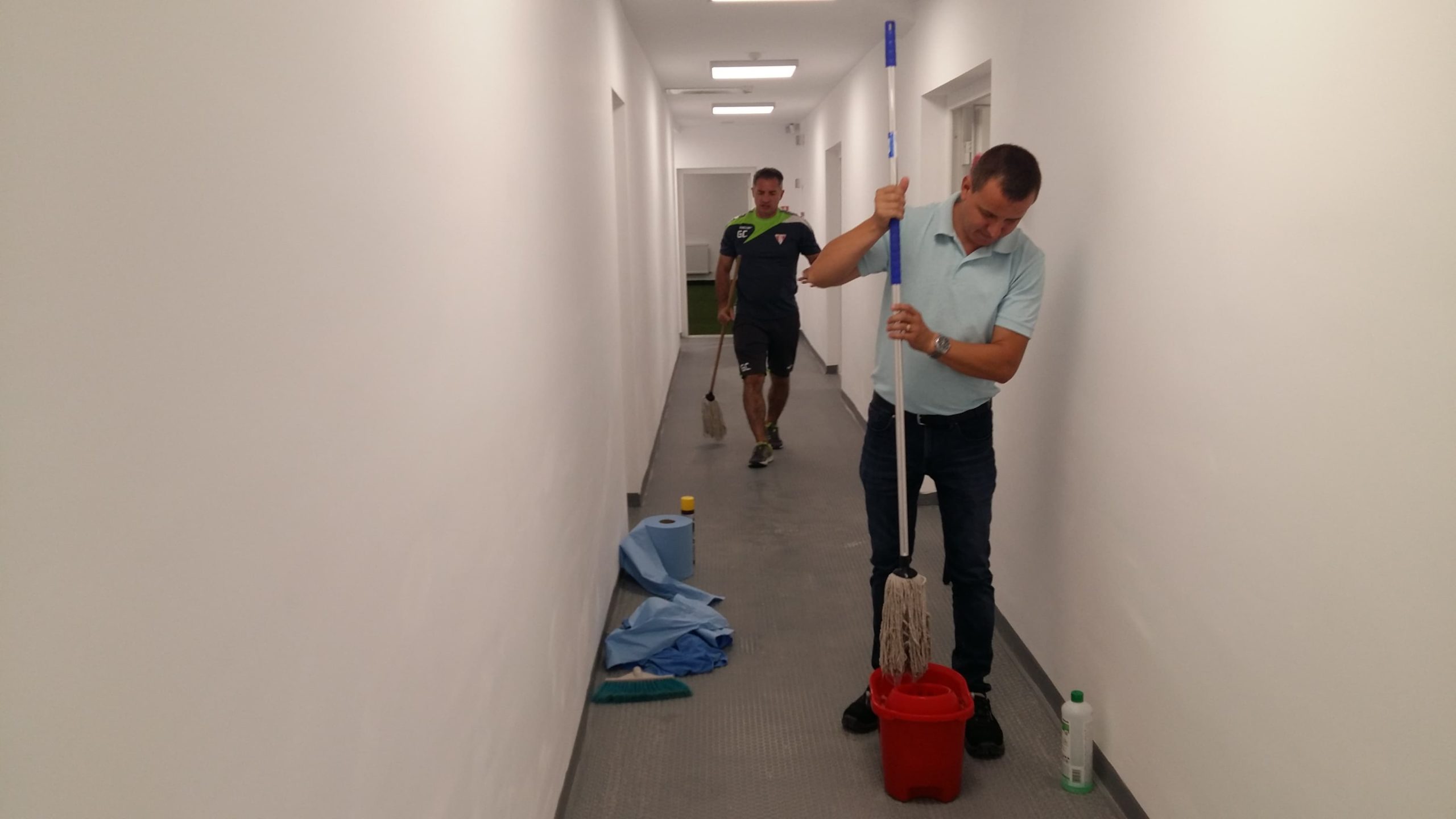 118589185_309848596892691_3478488907226754643_n