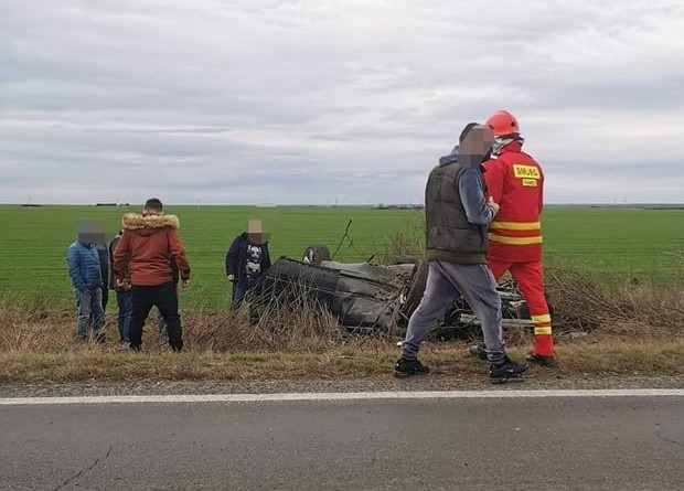 Accident la ieșire din Arad spre Timișoara. Victima, un bărbat, în stop cardio-respirator