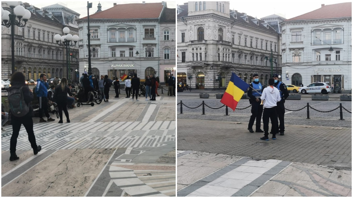 A treia zi de proteste la Arad. În jur de 50 de persoane se află în acest moment în fața primăriei.