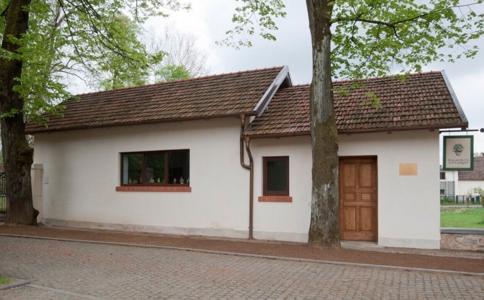 magazinul de suveniruri