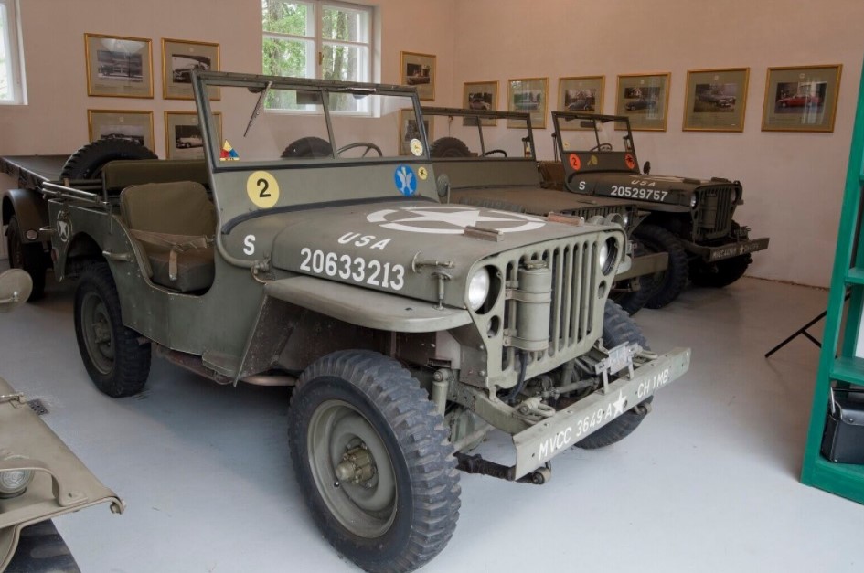 muzeul automobilului