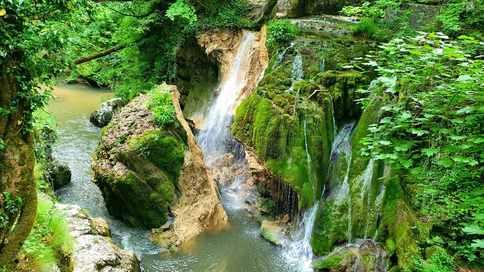 3087315CascadaBigarprabusita20