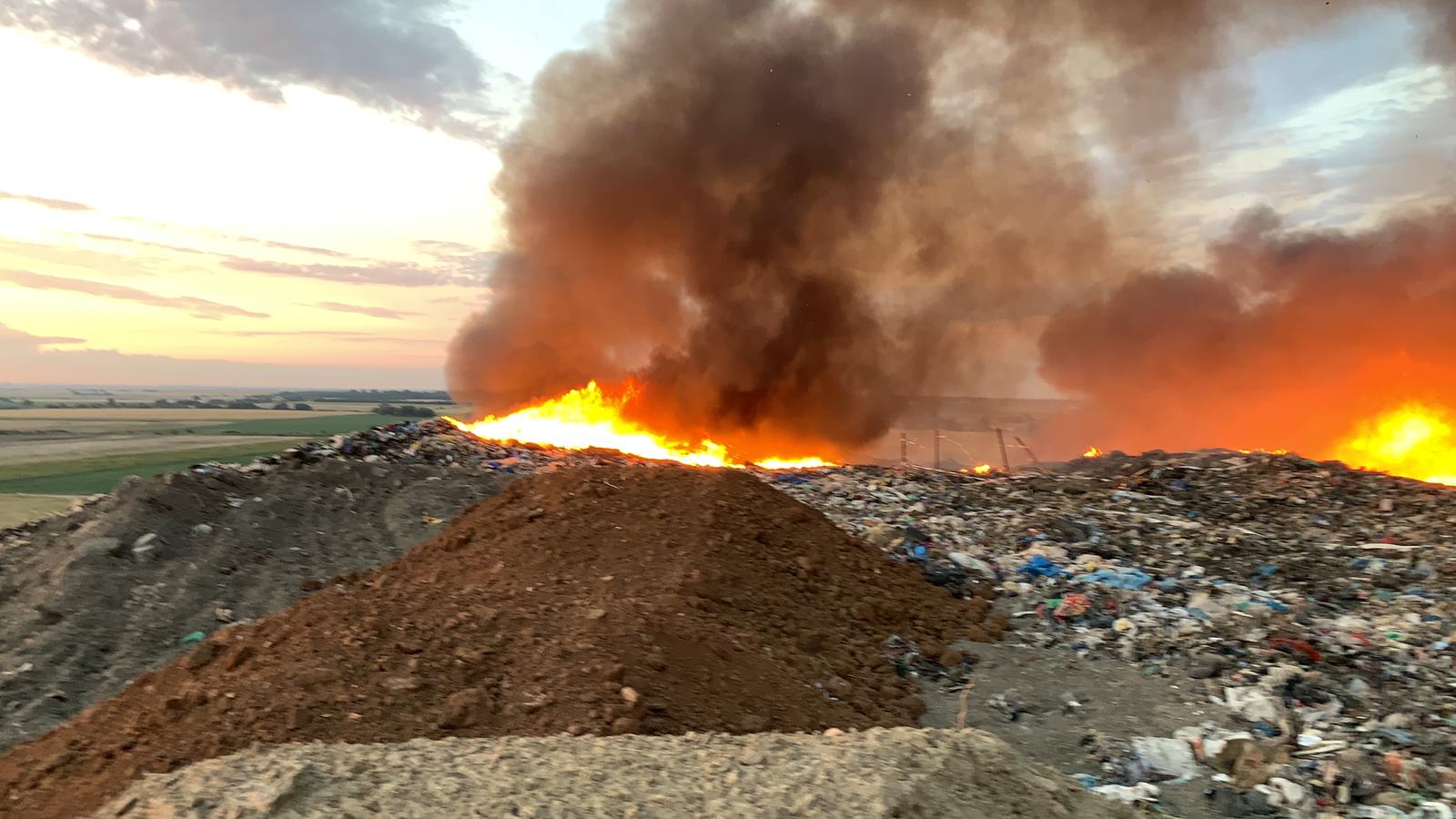 24daaca9-f5da-467c-871b-c4ea0e4f270d