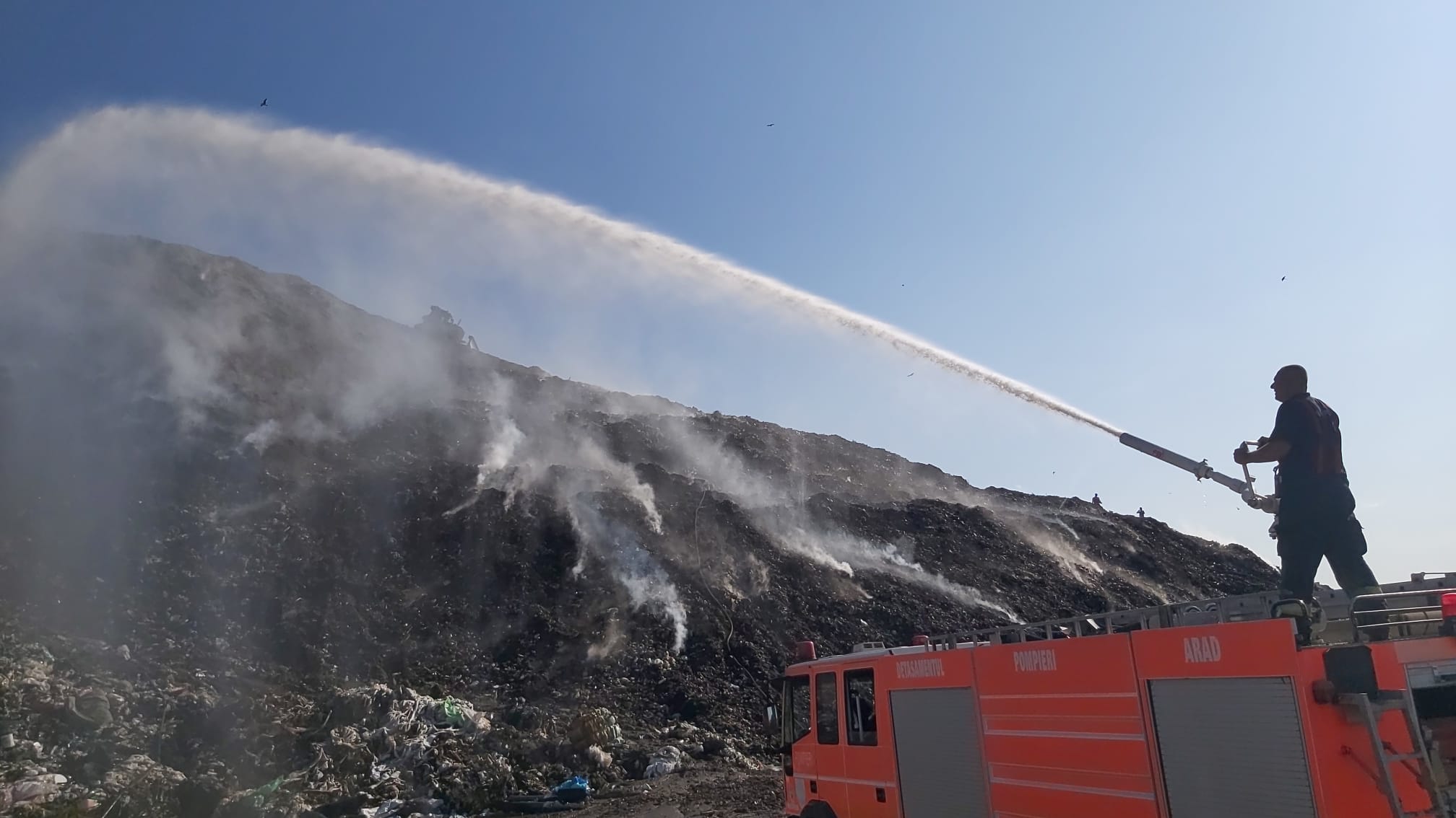 85c9b007-00a7-4da9-9ec6-066c55bb73df