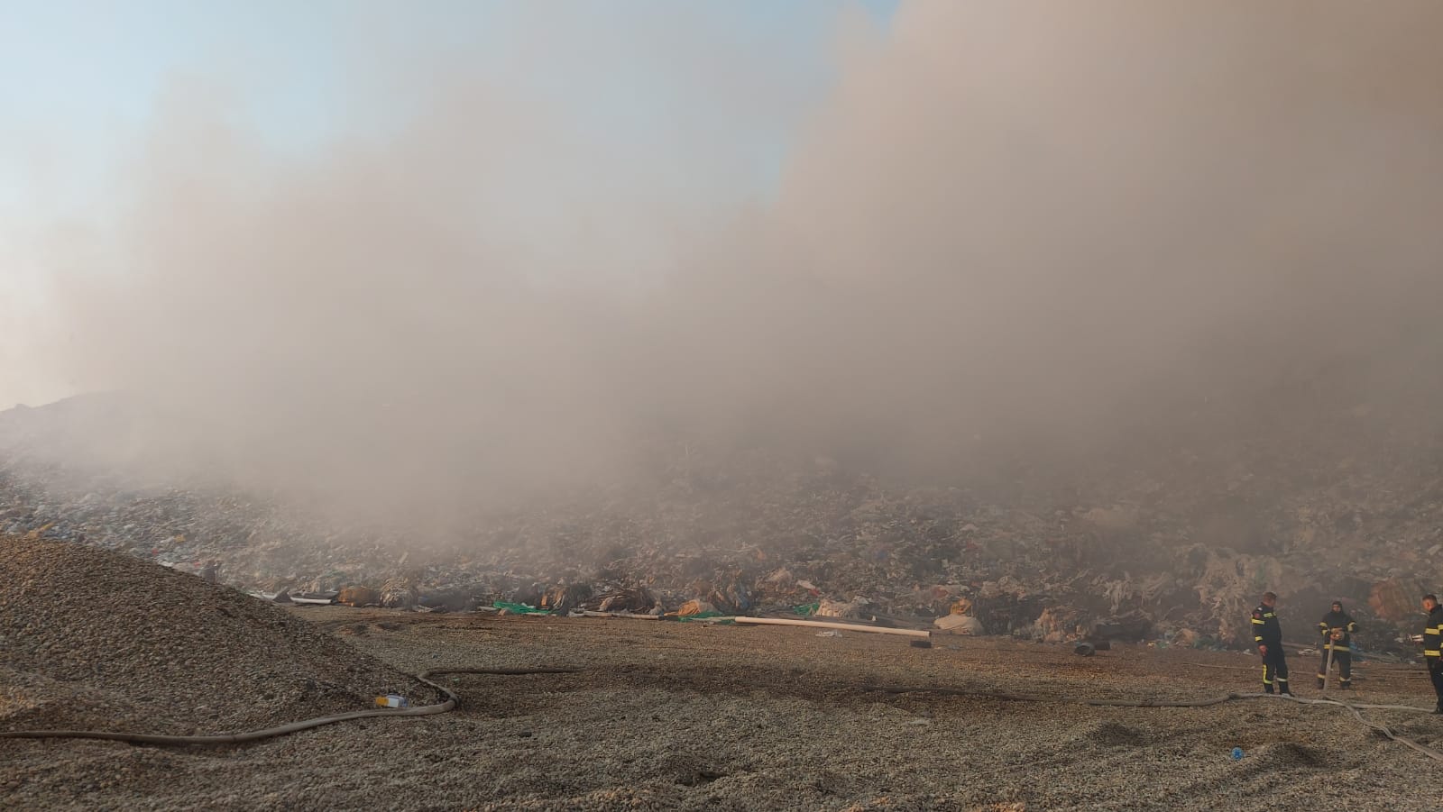 eb3ec01c-5b0d-4575-bda6-fa4ad567c7c4