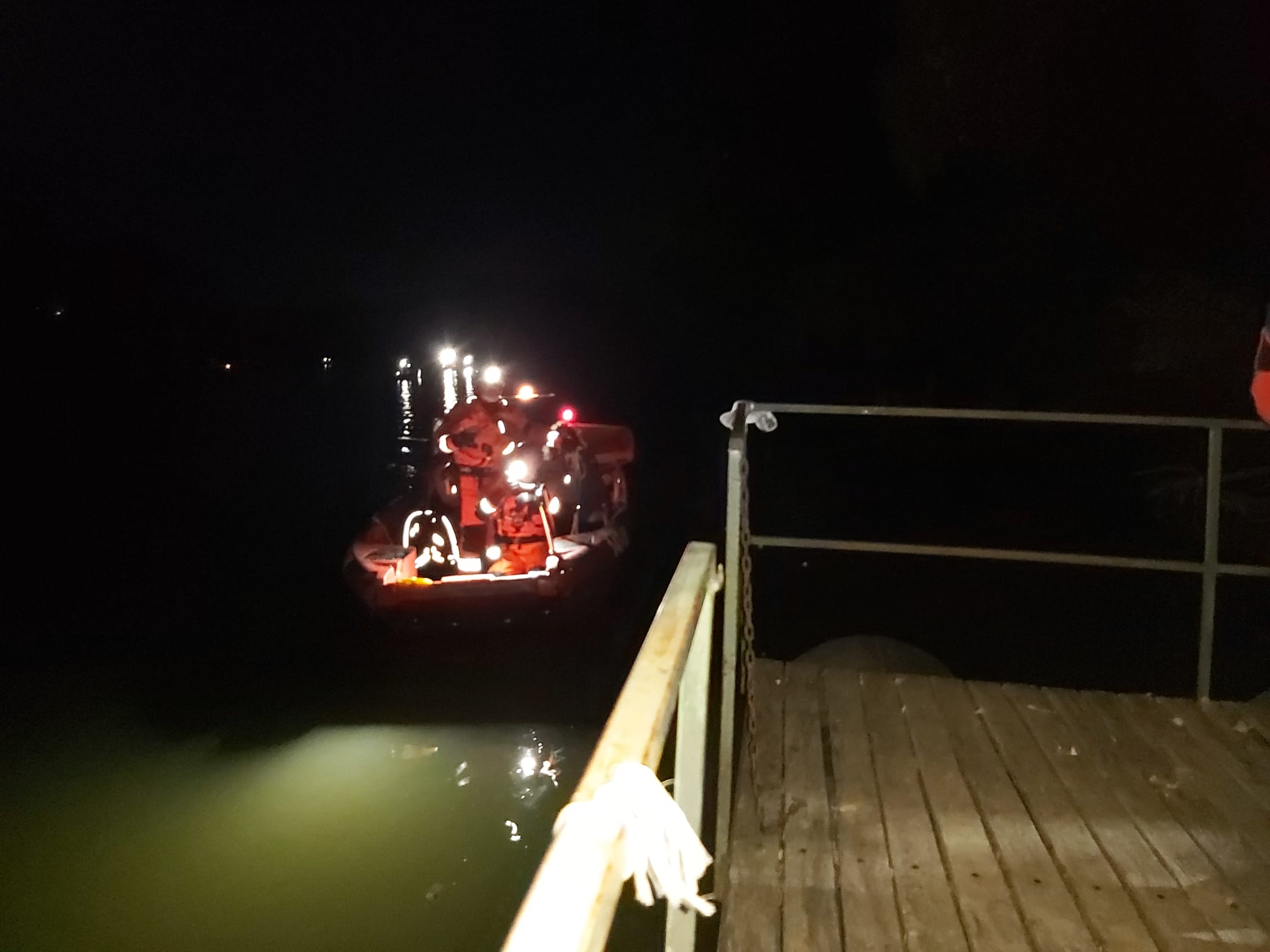 27eef2a5-215c-4b81-bdaa-512cd878b7da