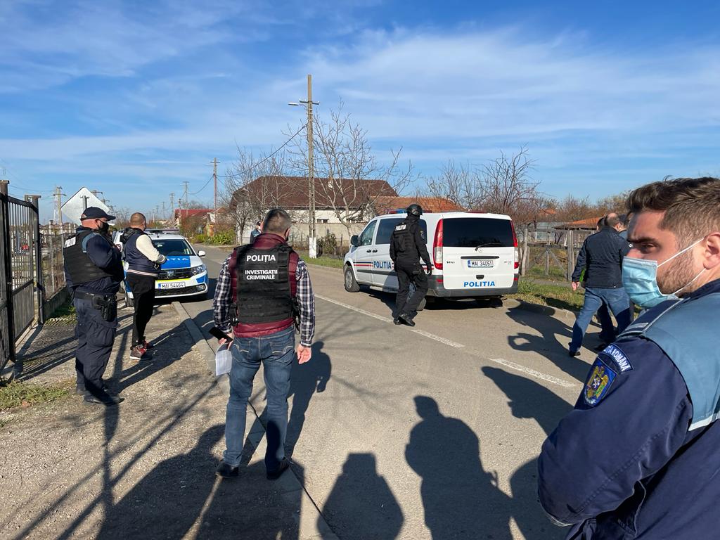 fa3a0fcc-95b3-4db2-8c96-4921f966075a