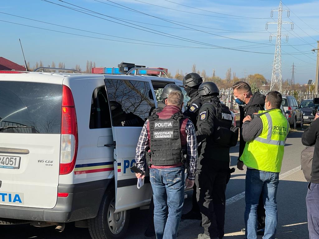 cab98045-8cf1-4e32-8f6e-87326ecca689