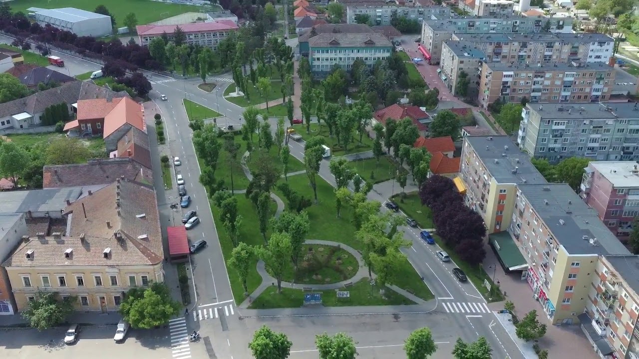 Doi tineri de 16 ani din Ineu s-au bătut...din gelozie