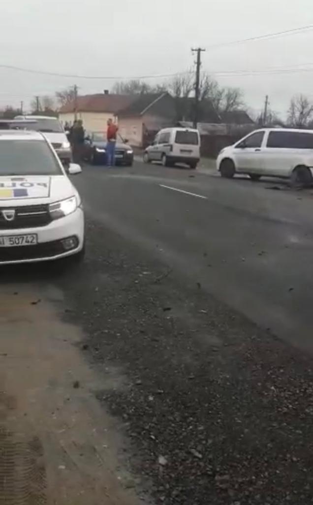 17b18788-f2ec-41ad-8c33-320d1d6c481b