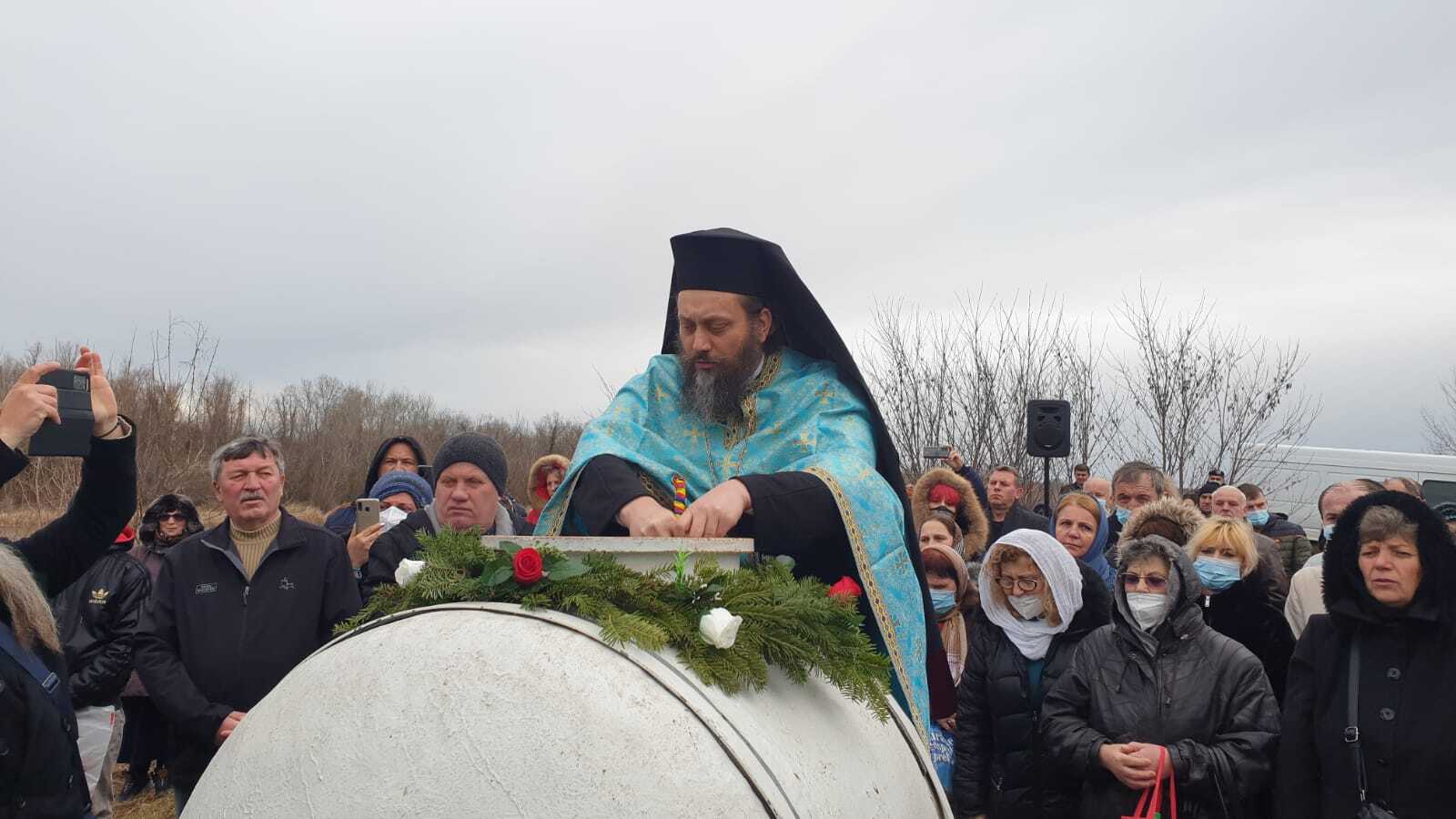 d6f2406a-8b0b-4e1f-80d3-36edd2eeeb81