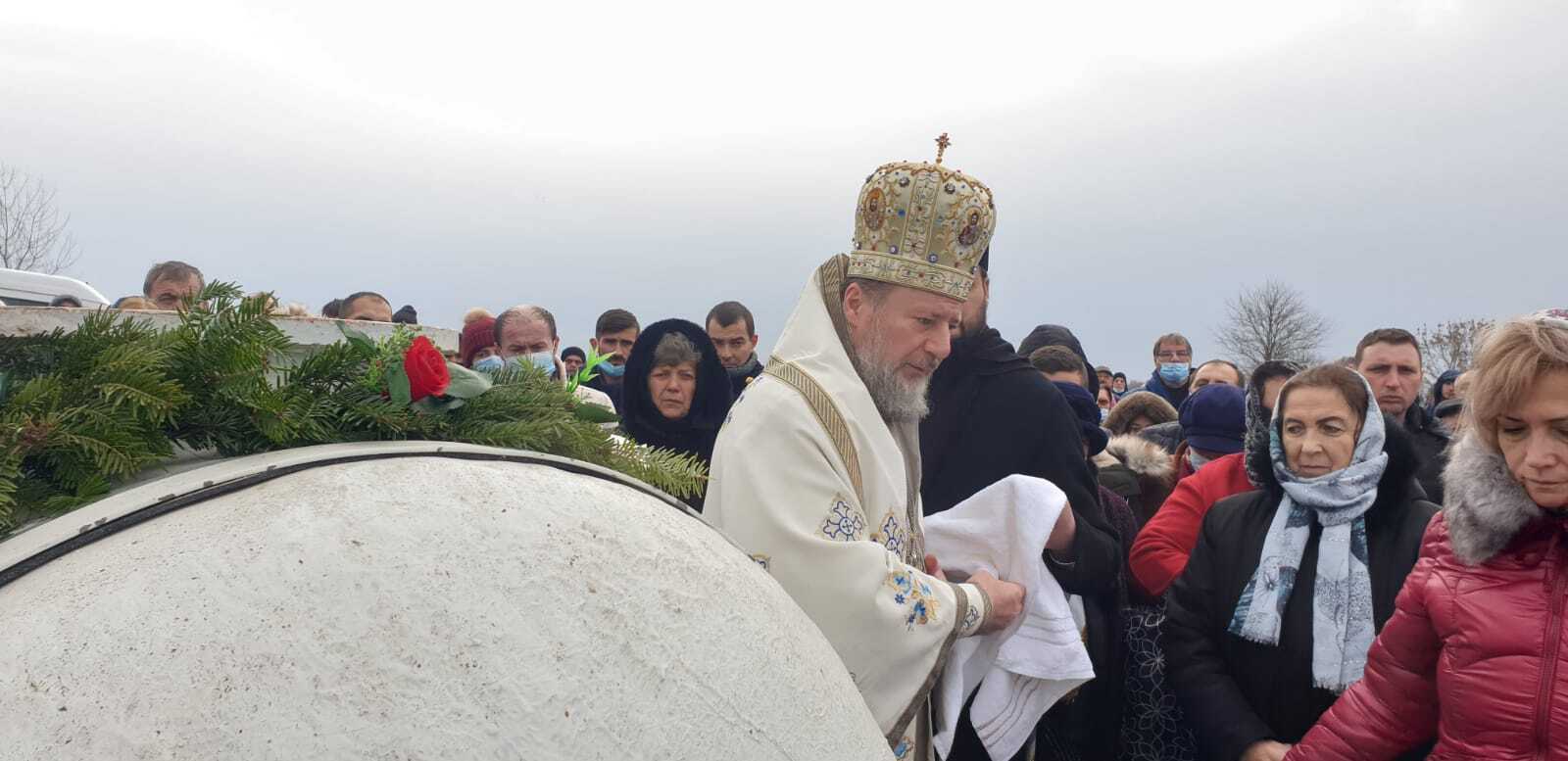 72ca64c7-327d-4538-90e9-1ff78787c9c5