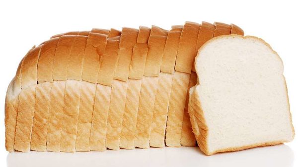 Cum a ajuns o pâine albă feliată să coste peste 10 lei/kg în magazine