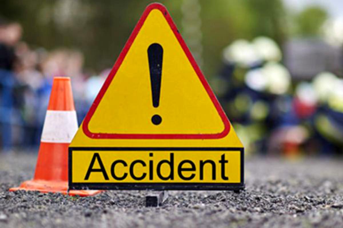 Accident grav pe autostrada A 1 Deva - Nădlac. Un șofer de TIR e încarcerat, traficul e blocat!