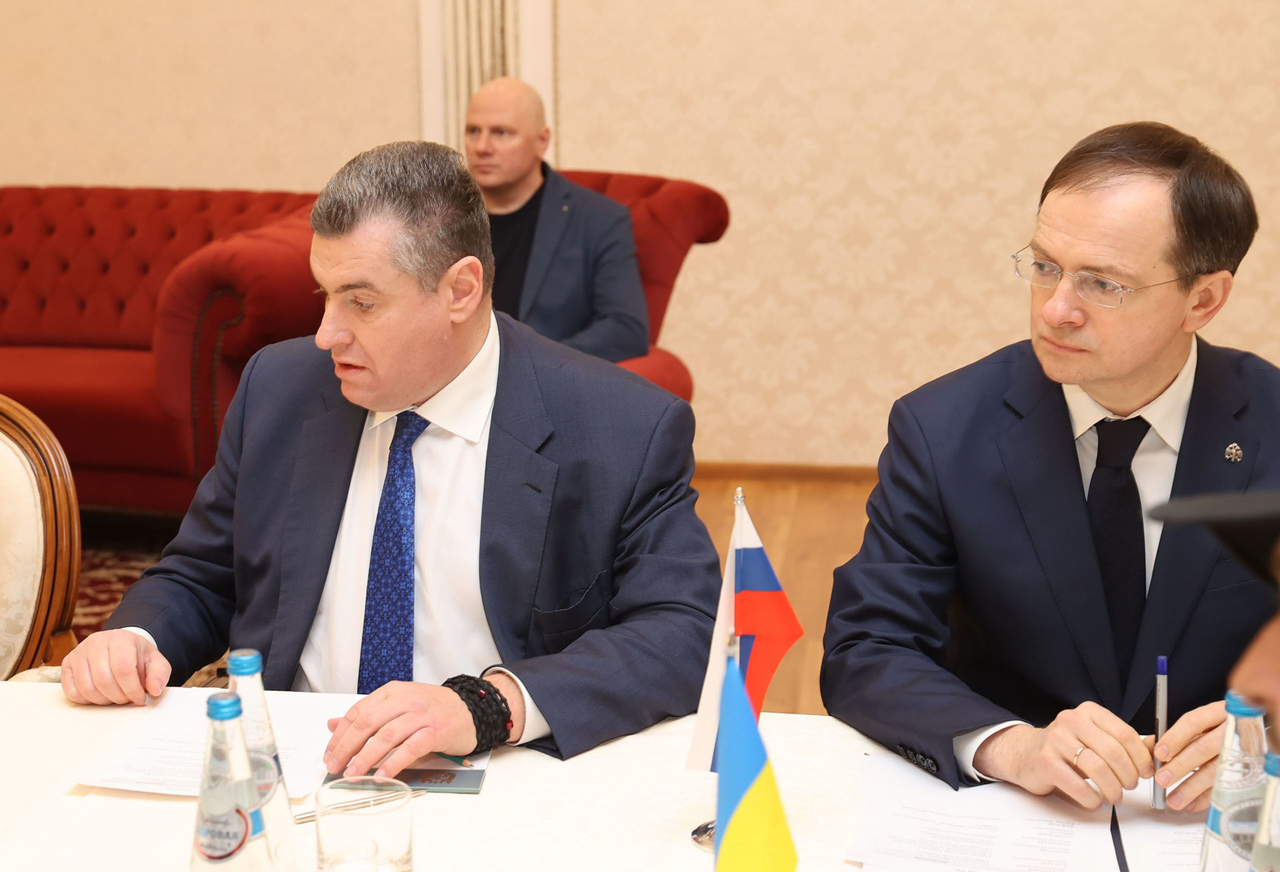 O nouă rundă de negocieri între Ucraina și Rusia la Brest, în Belarus. Macron a purtat discuții cu Putin şi Zelenski