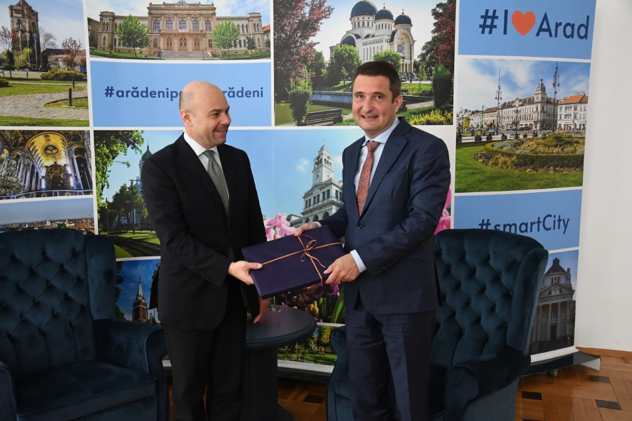 thumbnail_ambasador 2