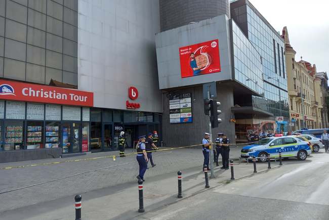 Alertă cu bombă  la centrul comercial Bega din Timișoara
