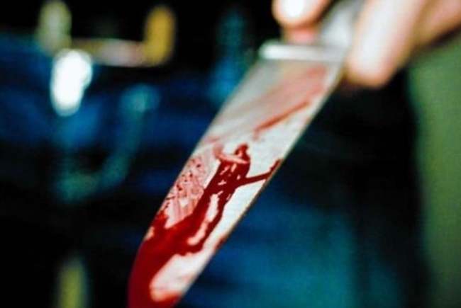 Bărbat înjunghiat în gât de fiica lui, la Timișoara. Tânăra a fost reținută