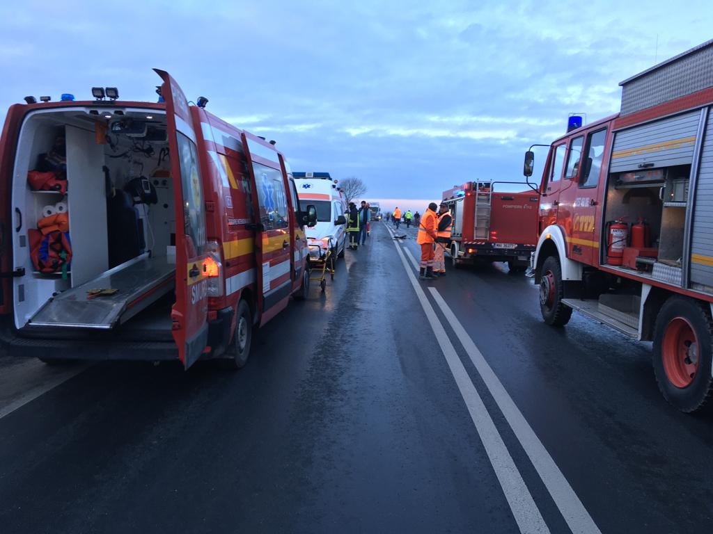 UPDATE. Accident pe centura Aradului, lângă Metro