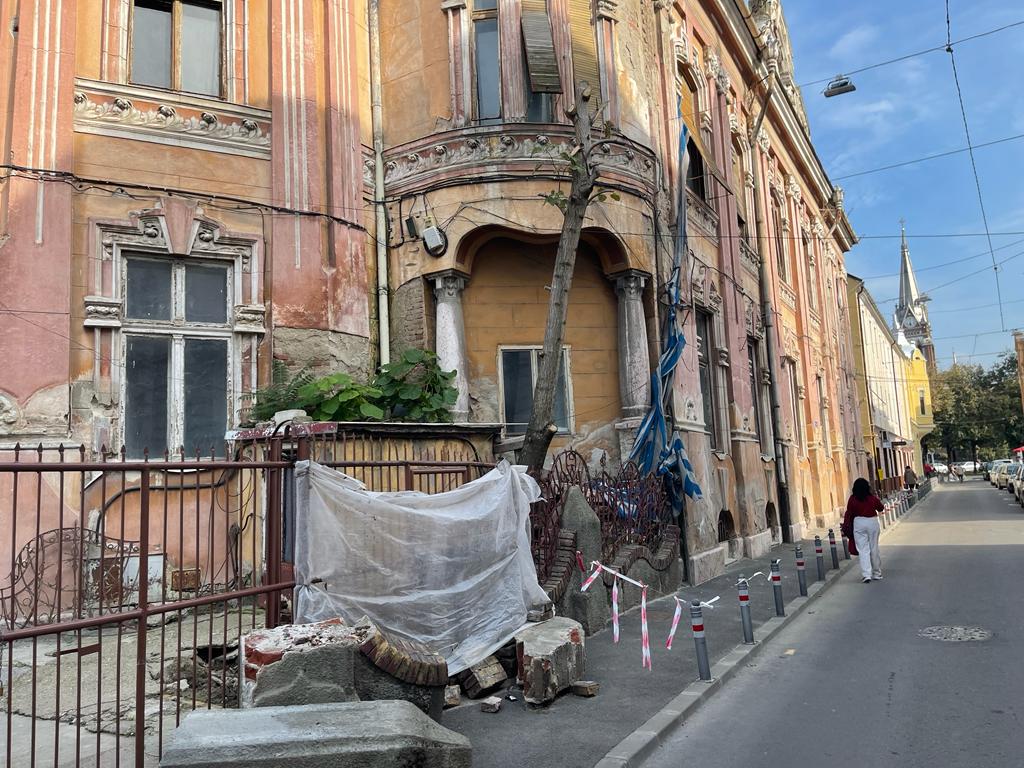 1 clădiri cloşca K15