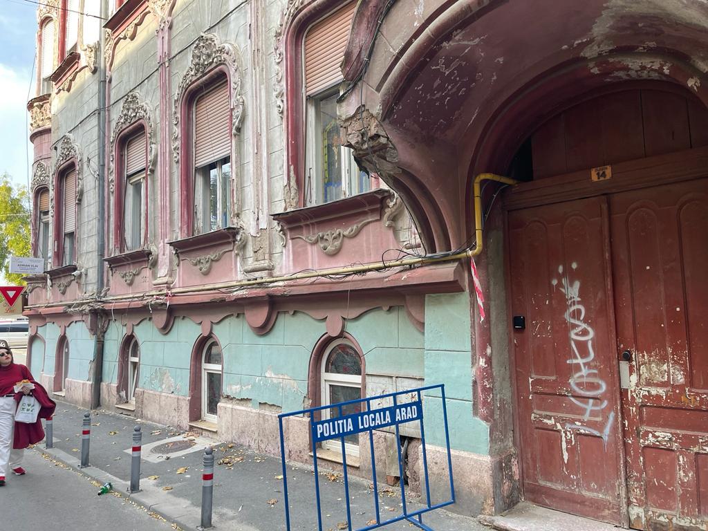 WhatsApp Image 2022-10-11 at 11.26.46 AM (6)