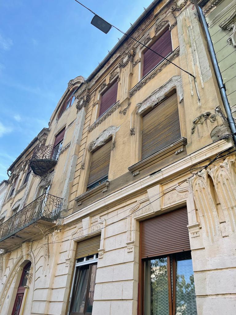 WhatsApp Image 2022-10-11 at 11.26.46 AM (12)