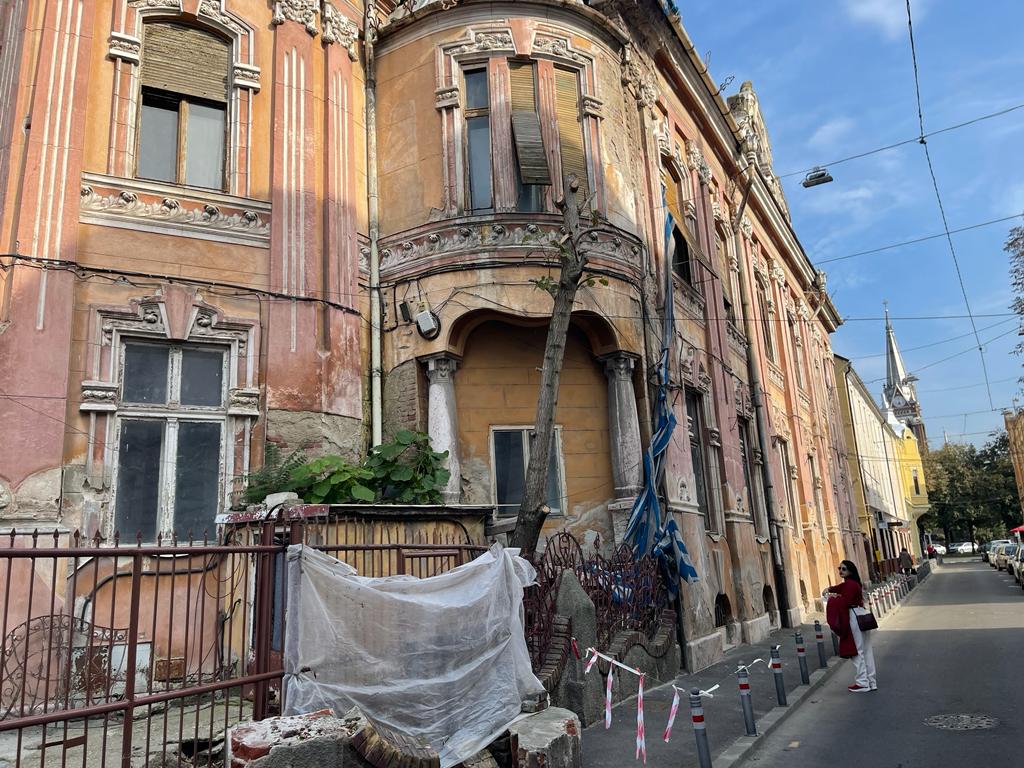 WhatsApp Image 2022-10-11 at 11.26.46 AM (16)