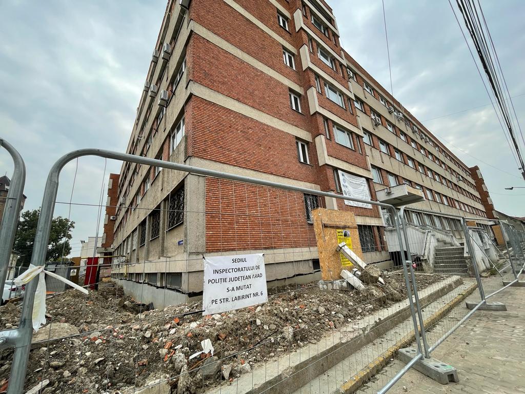 WhatsApp Image 2022-10-13 at 10.39.01 AM (4)