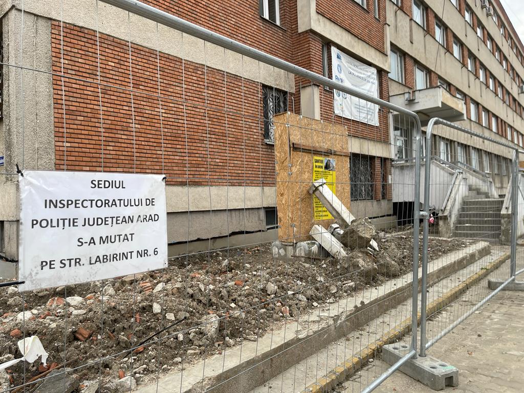 WhatsApp Image 2022-10-13 at 10.39.01 AM (2)