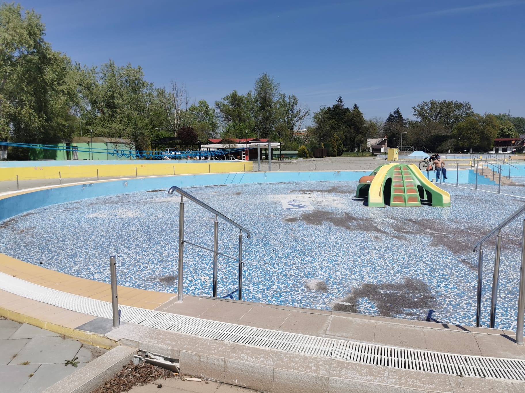 WhatsApp Image 2023-04-30 at 21.44.36