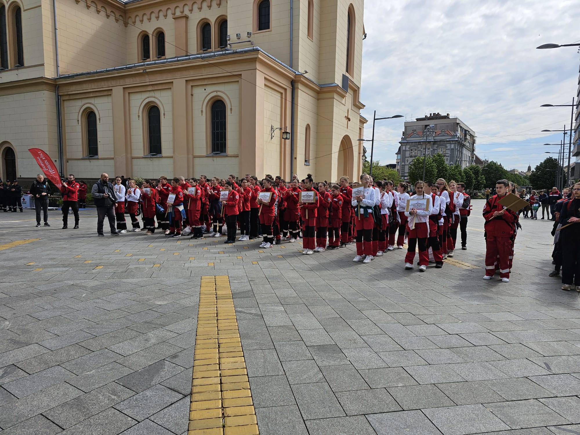 61243621-db24-4ca8-9aa5-9bc6100a500f