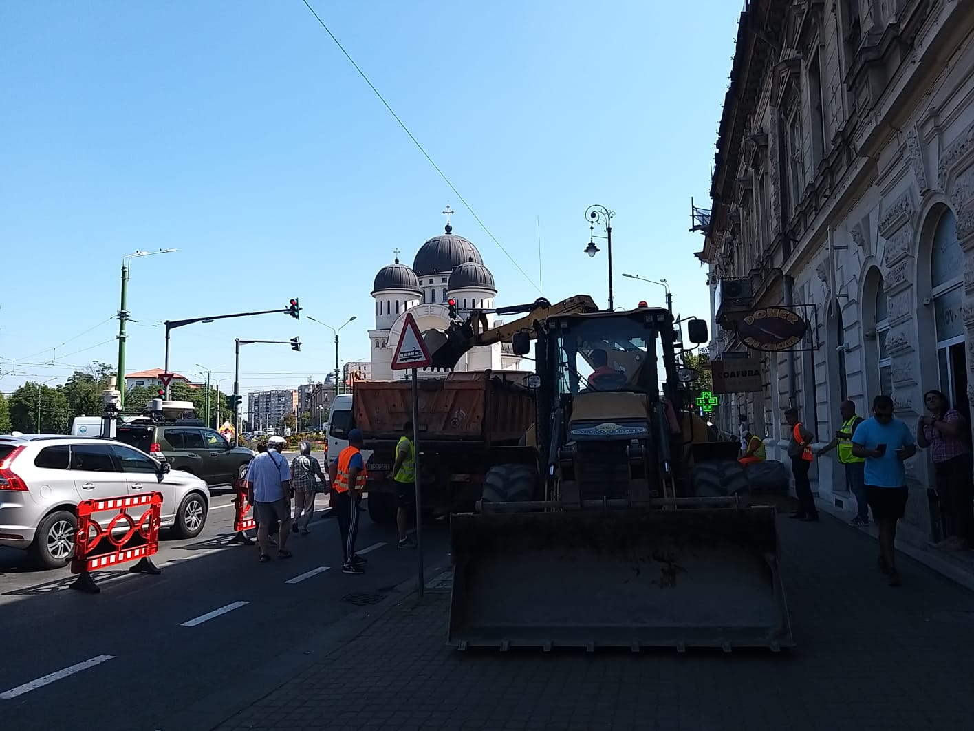 c7bf181f-3c1e-4f2e-a60f-07af37d878b1