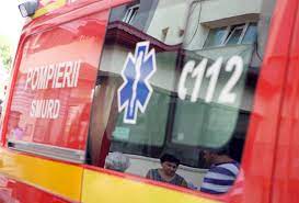 Accident cu trei victime între Seleuș și Ineu. Șoferul, un bărbat de 38 de ani din Pâncota, a decedat la spital