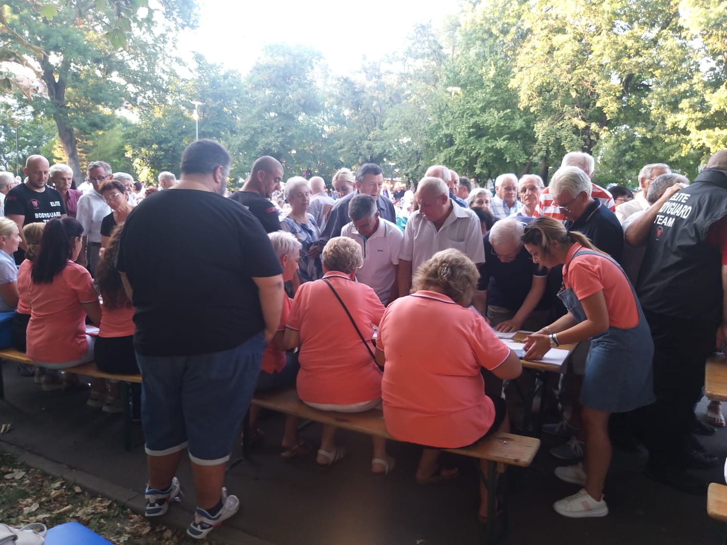 9e07aae1-9024-4cbb-a5c2-56f2b93b4b95