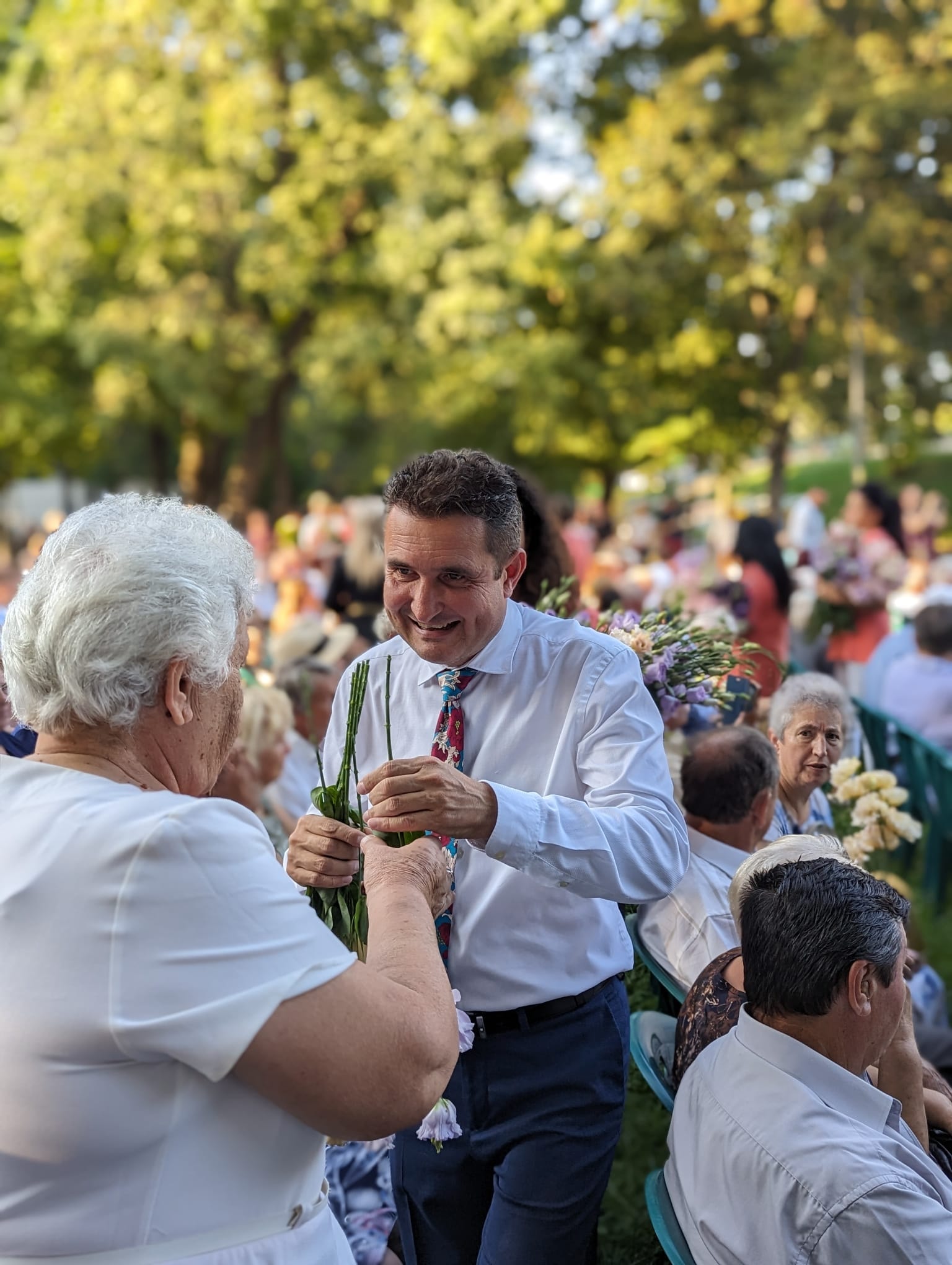 370708848_685822503582286_165865689949060680_n