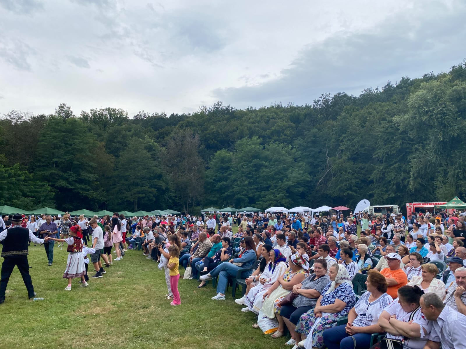 6bb18c96-d9ab-4a30-9db2-2461c4aec1b2