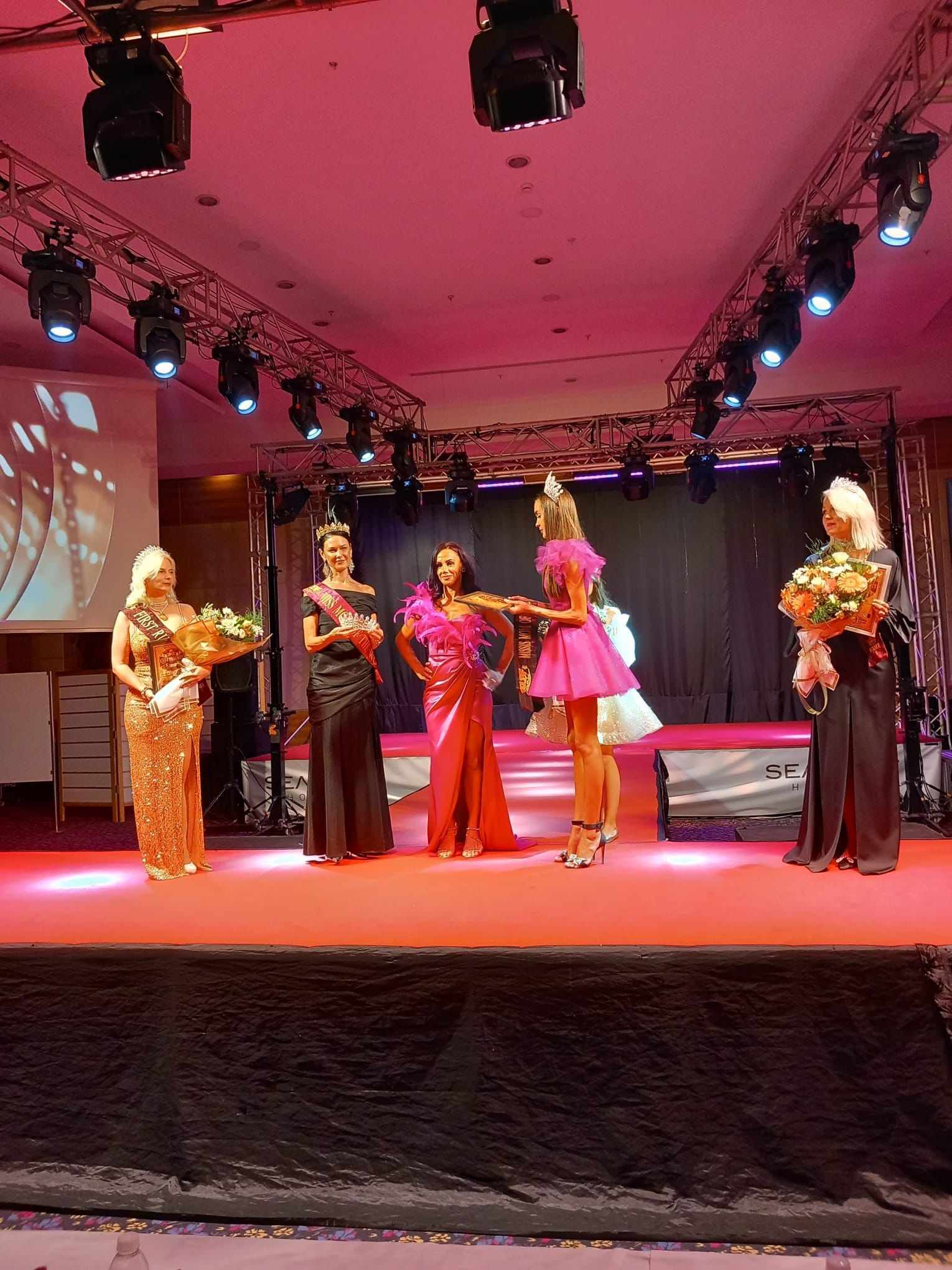 387326504_1351652475440681_2179111177036528718_n