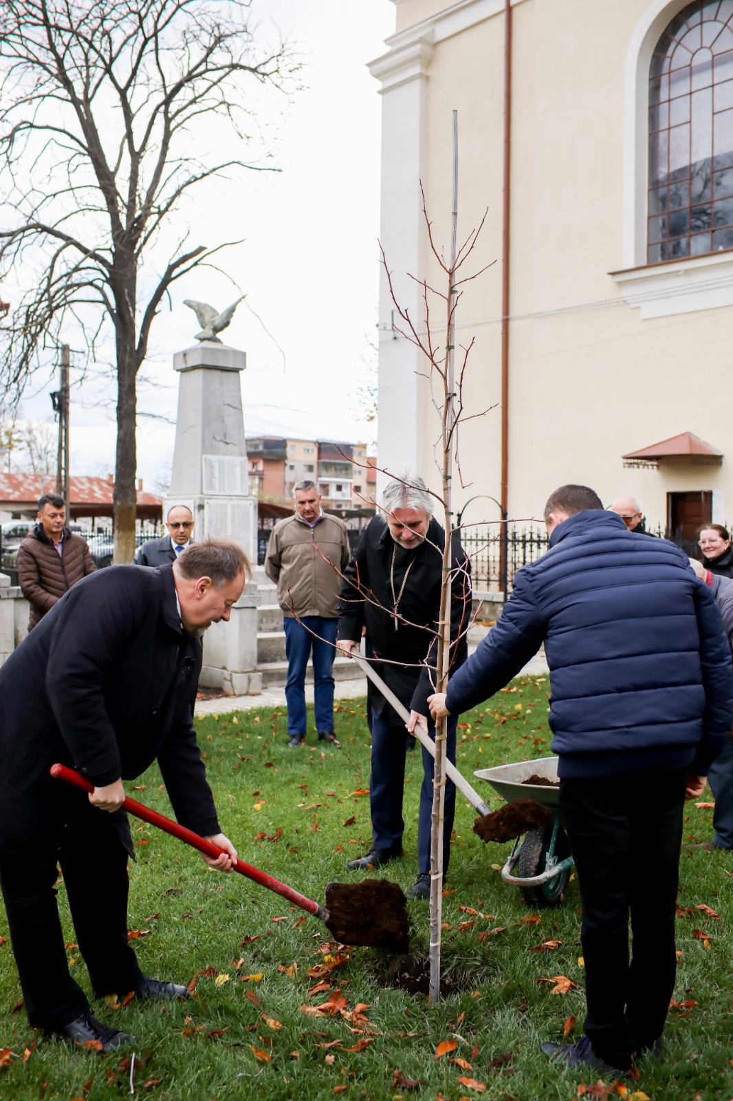 WhatsApp Image 2023-11-20 at 18.27.27 (2)