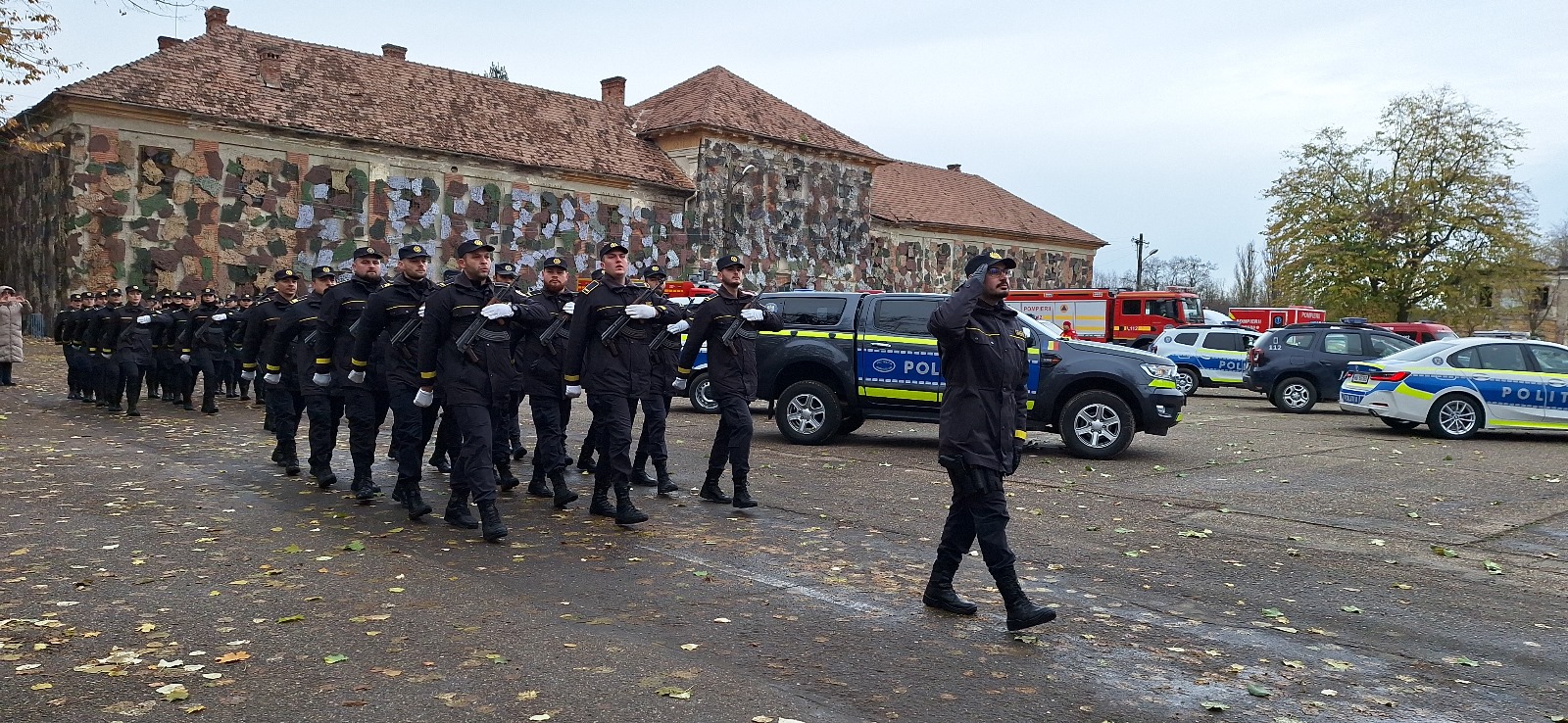 WhatsApp Image 2023-11-28 at 15.10.21 (2)