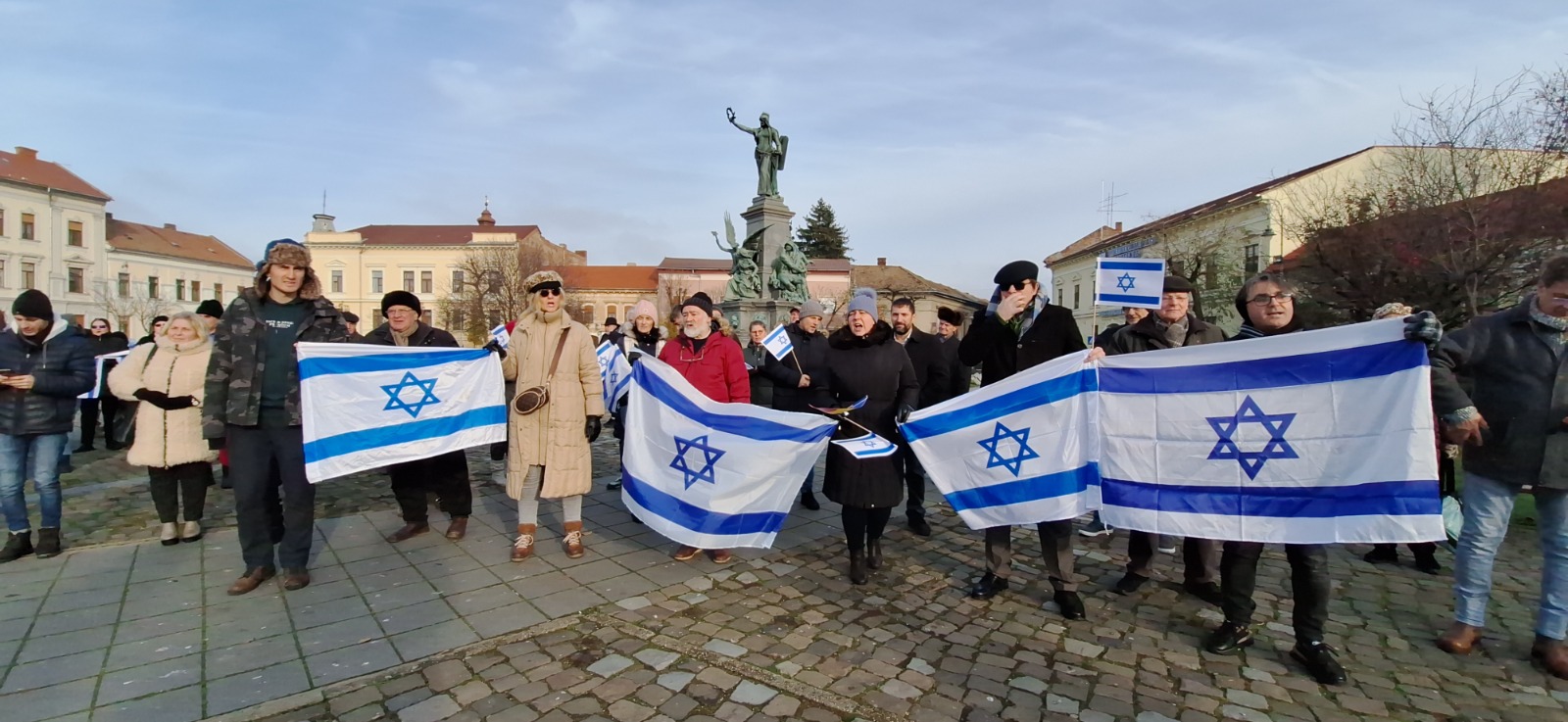 WhatsApp Image 2023-12-09 at 17.27.16 (2)