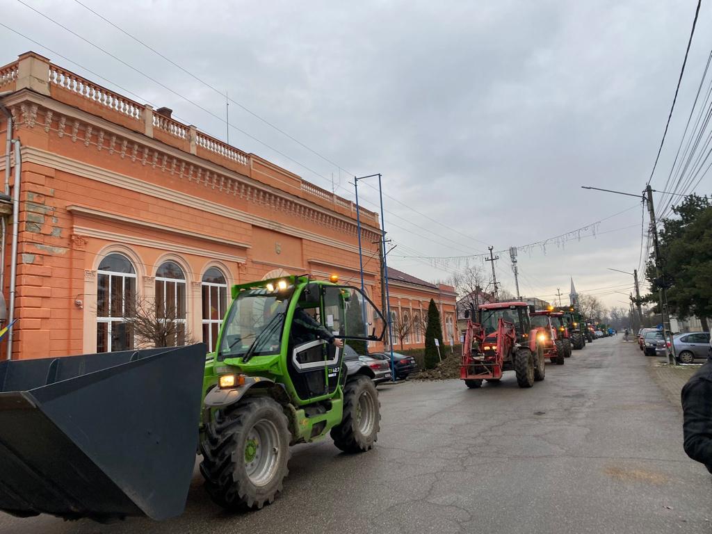 WhatsApp Image 2024-01-15 at 16.29.58 (1)