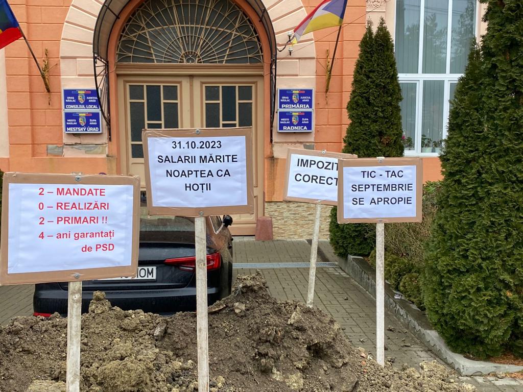 WhatsApp Image 2024-01-15 at 16.29.51 (1)