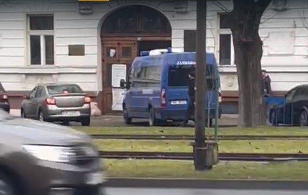 Angajații de la cântarul din Vama Nădlac II, săltați de Direcția Generală Anticorupție